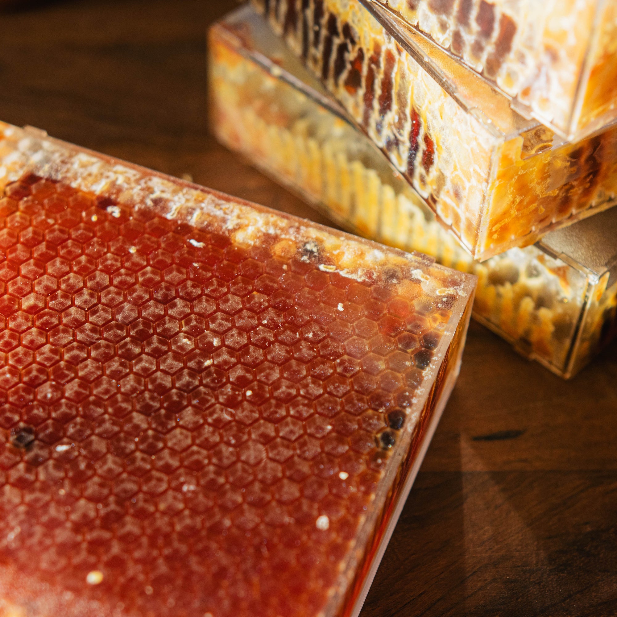 The Martin Hives Honey Co. "Connecticut Honey Comb"