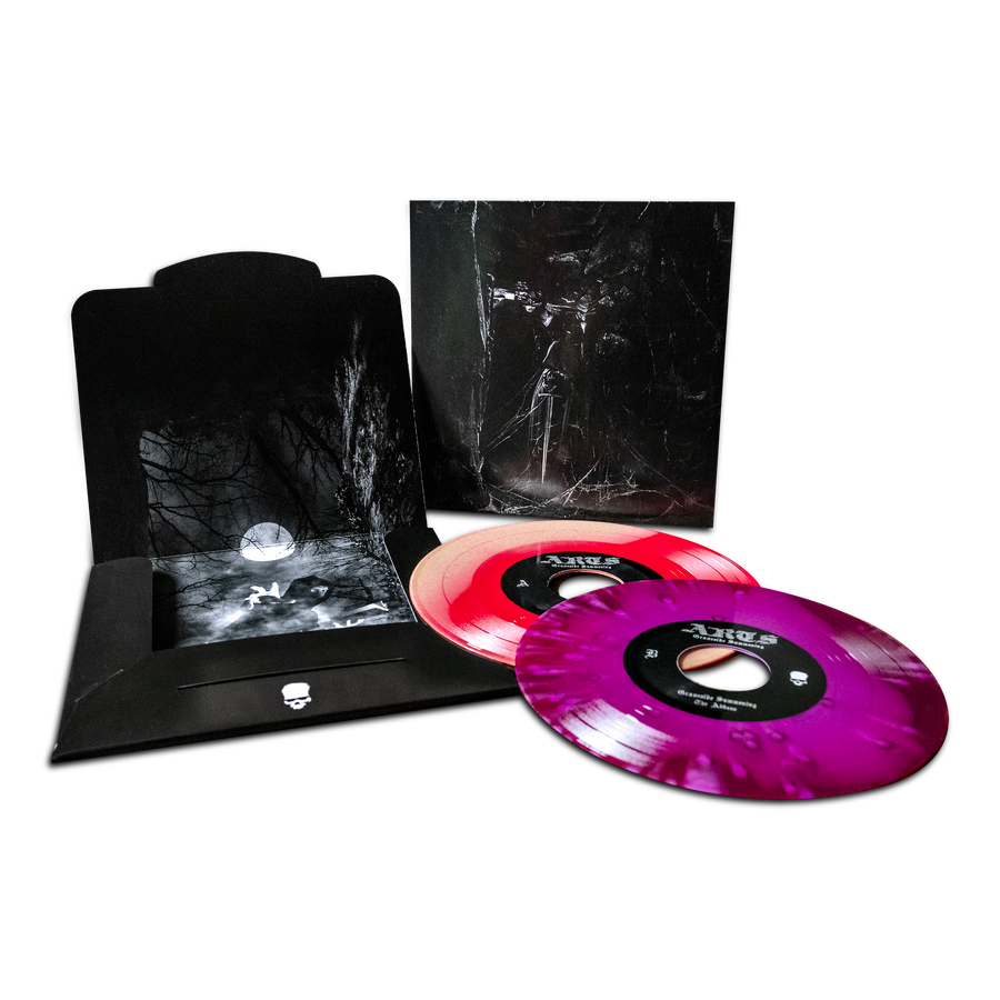 Arts "Graveside Summoning: Flaming Dagger"