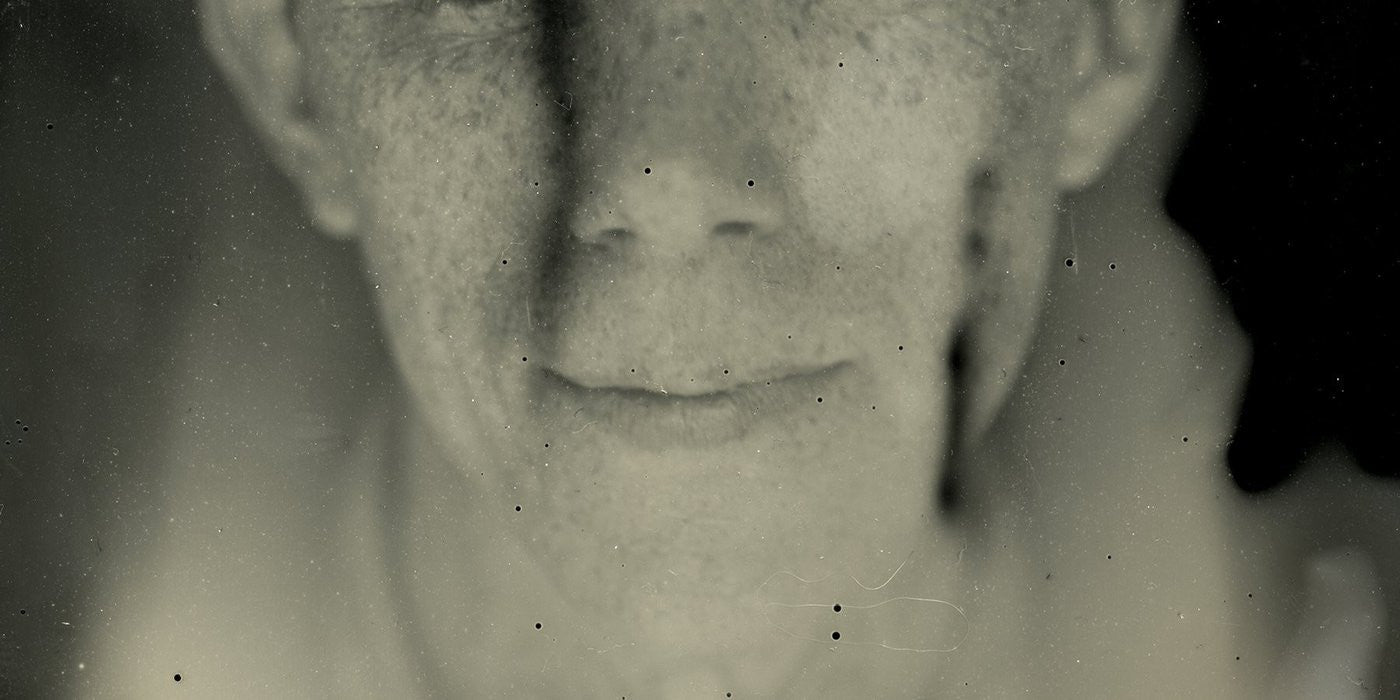 Listen to Wear Your Wounds “Arthritic Heart” Flexi Single