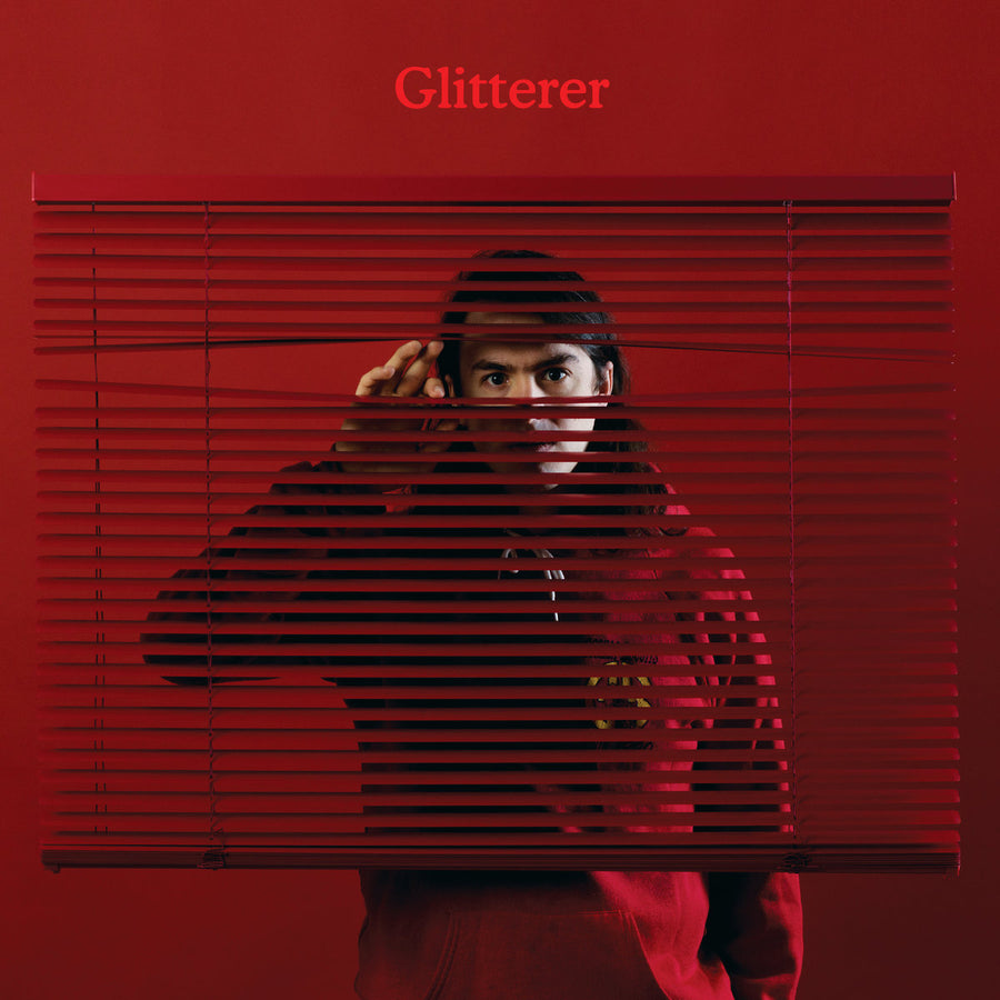 Glitterer "Looking Through The Shades"