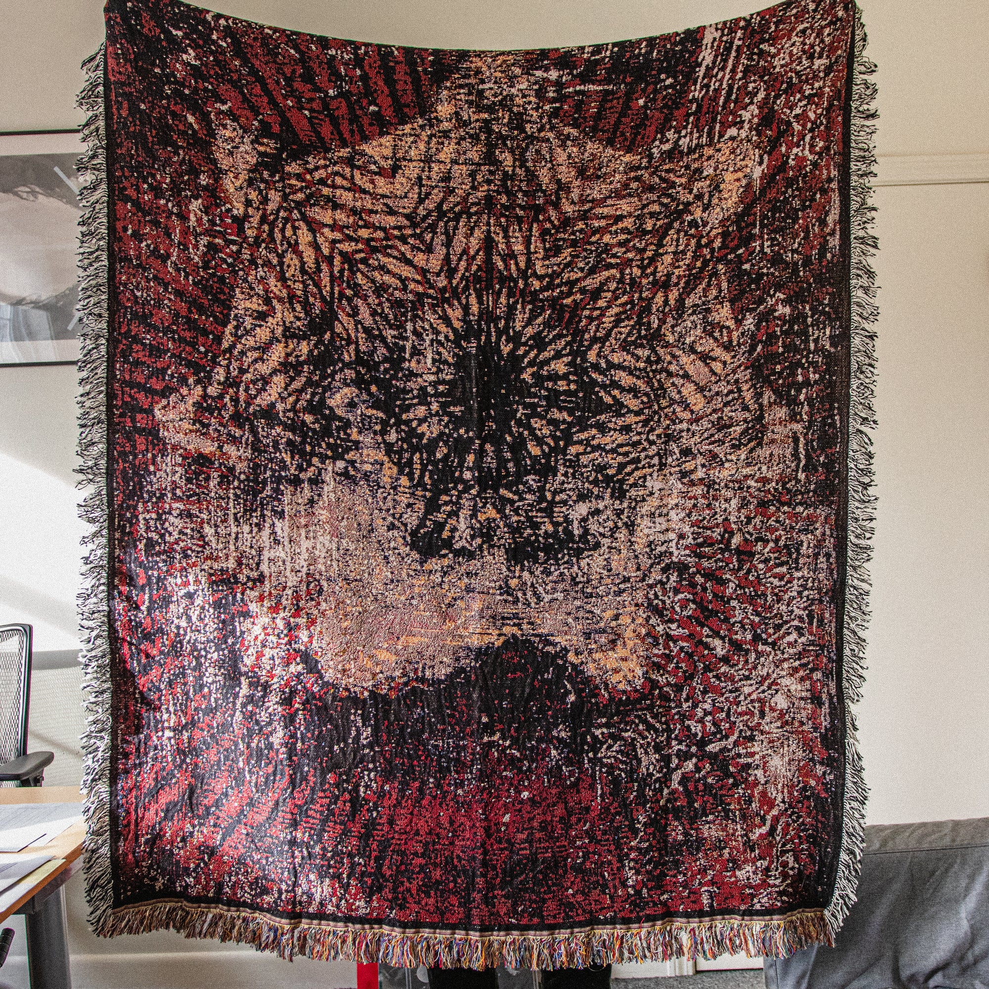 Thomas Hooper "Shattered Light" Blanket